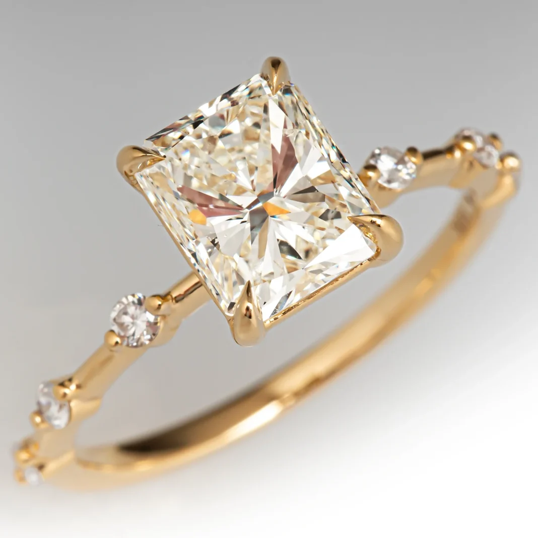 What is an radiant cut diamond?